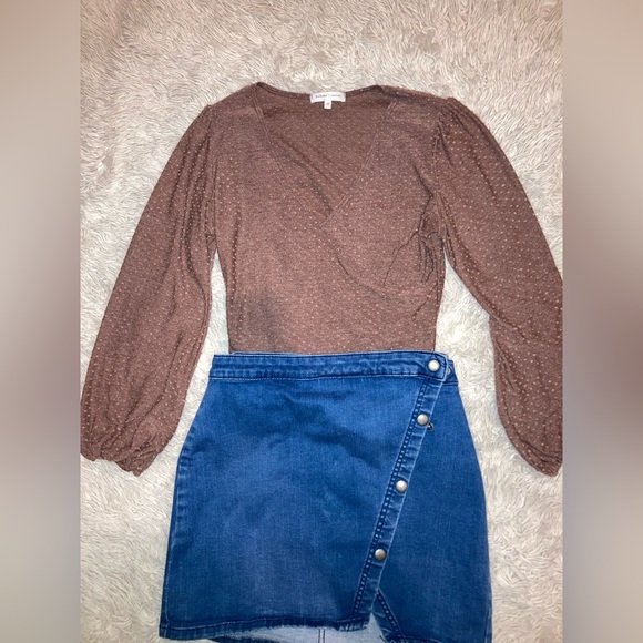 Bohme Brown Sleeved Top - Picture 2 of 4